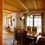 Almhaus Karantanien *