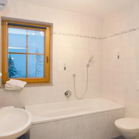 艾乐豪斯卡兰坦恩酒店