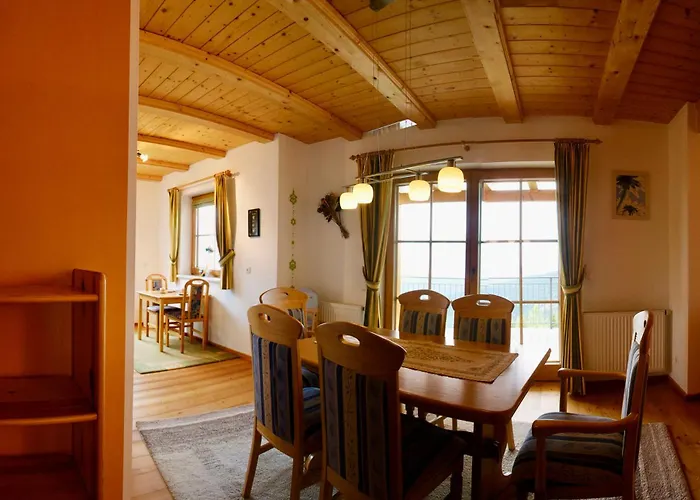 Almhaus Karantanien *